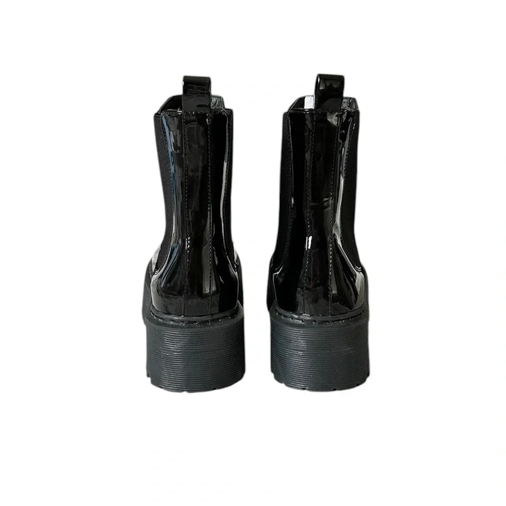 Women's Patent Leather Platform Chelsea Boots size 8
